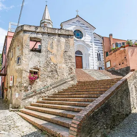 Awesome In With Kitchen