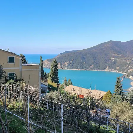 Dom wakacyjny Awesome In With Kitchen *